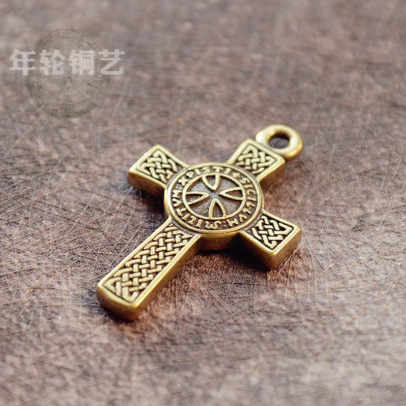 Brass Cross Keychain Religious Belief Ornament Antique Miscellaneous Small Bronze Stall Supply - Image 2